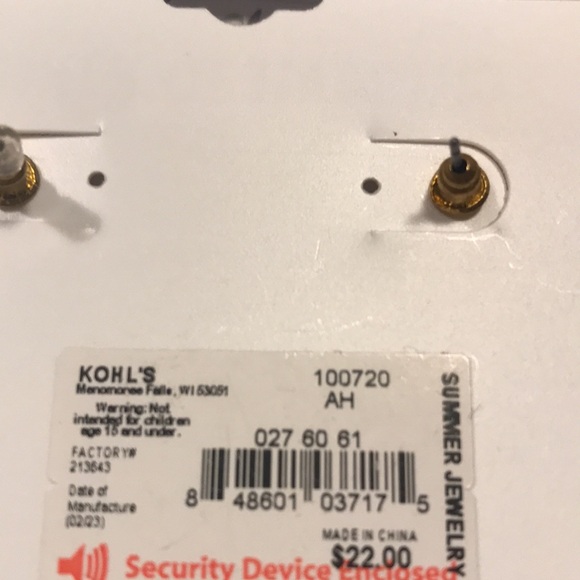 Kendra Scott Celebrate together woman’s drop dangle earrings - Picture 6 of 7